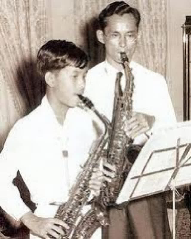 เรื่องเล่า "ทูลกระหม่อมพ่อ" จากสมเด็จพระเจ้าอยู่หัว