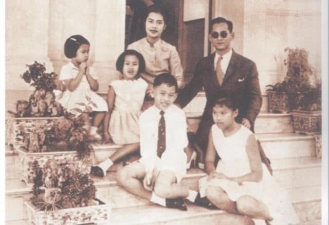 เรื่องเล่า "ทูลกระหม่อมพ่อ" จากสมเด็จพระเจ้าอยู่หัว