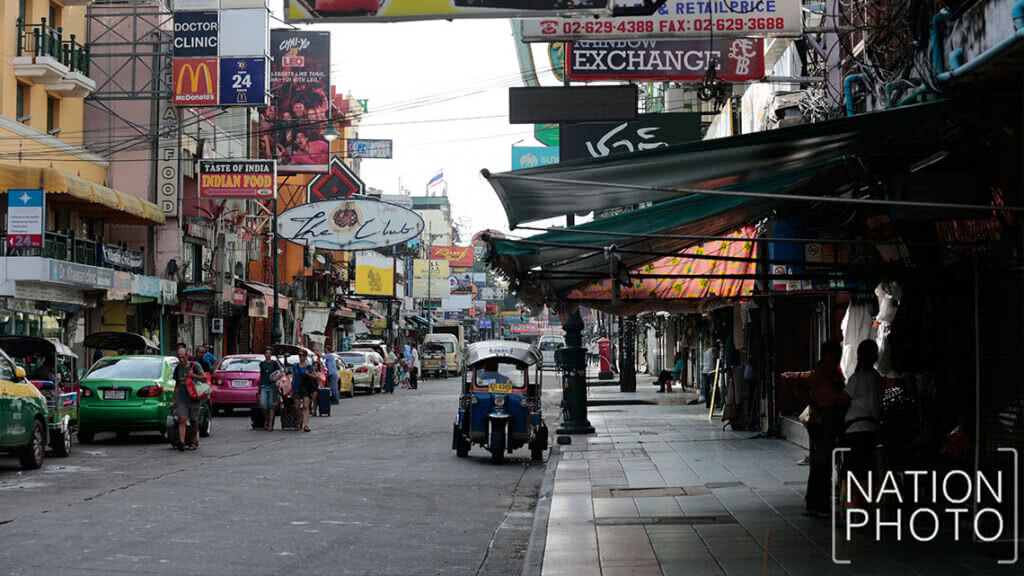 ผู้ค้าถนนข้าวสาร เช้านี้ยังเงียบไม่มีฝ่าฝืนการจัดระเบียบทางเท้า ผู้ค้าถนนข้าวสาร เช้านี้ยังเงียบไม่มีฝ่าฝืนการจัดระเบียบทางเท้า