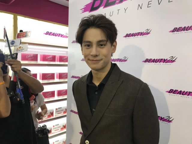 เปิดใจ "แบงค์ อาทิตย์" ช็อค! ญาติถูกคนร้ายใช้ไม้เบสบอลกระหน่ำตีจนเสียชีวิต