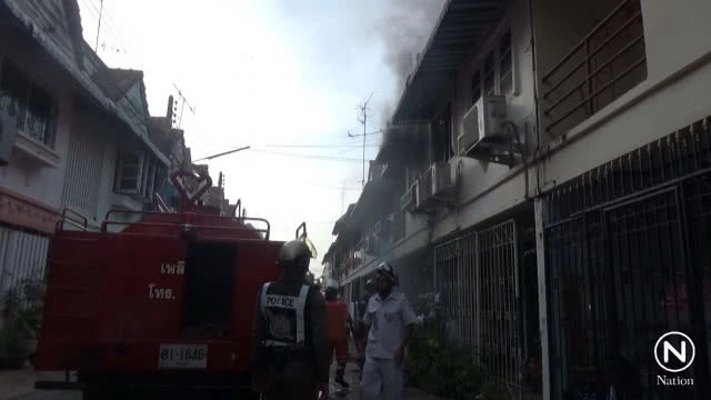 ไฟไหม้บ้านหมู่บ้านเรือนแพ พิษณุโลก