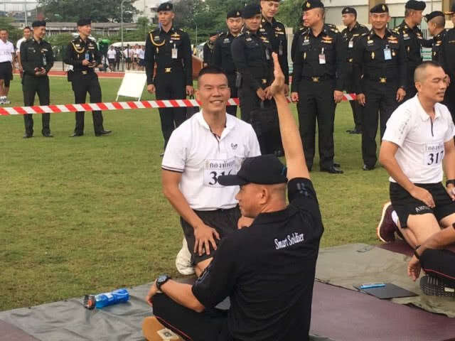 "หมอภาคย์" ชวน "ยิ้มเห็นฟัน" ยับยั้งความโกรธ