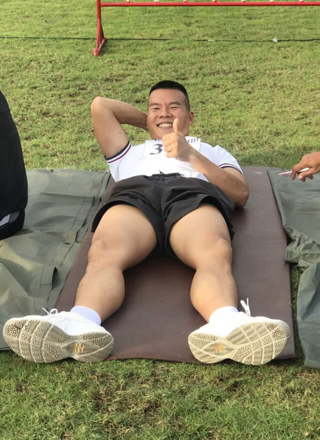 "หมอภาคย์" ชวน "ยิ้มเห็นฟัน" ยับยั้งความโกรธ