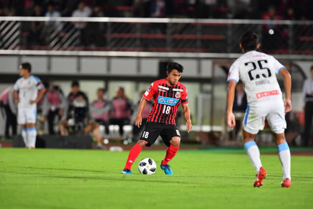 สุดฮา!! "เมสซี่เจ" ใส่ชุดมาสคอต "โยนโบว์ลิ่งล้างท่อ"
