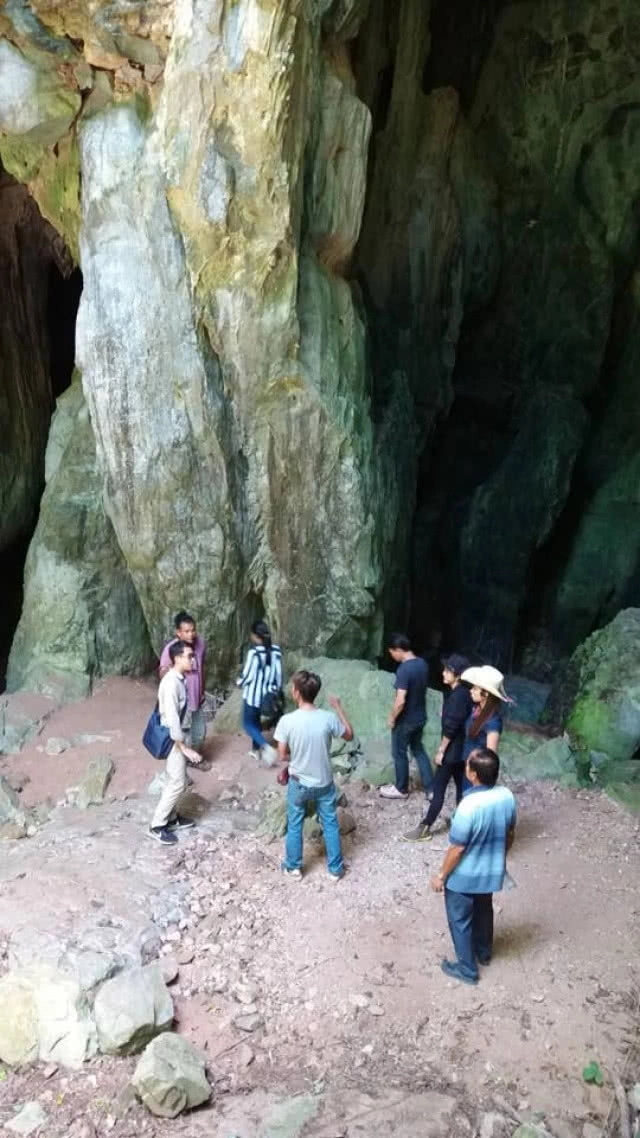 รักโลก by วชิรวิทย์ | สระบุรีเป็นของใคร