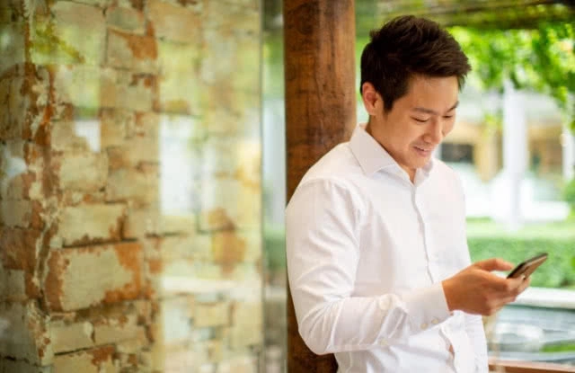 รู้จักเขายัง?? 'เขตรัฐ เหล่าธรรมทัศน์' ผู้ชายสองขั้ว