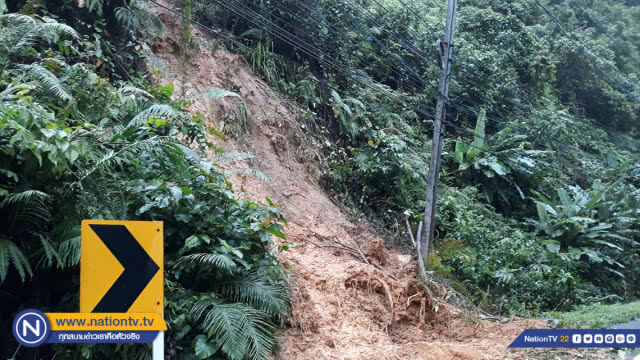 ฝนตกหนักดินสไลด์ถนนสายตะกั่วป่า-พังงา