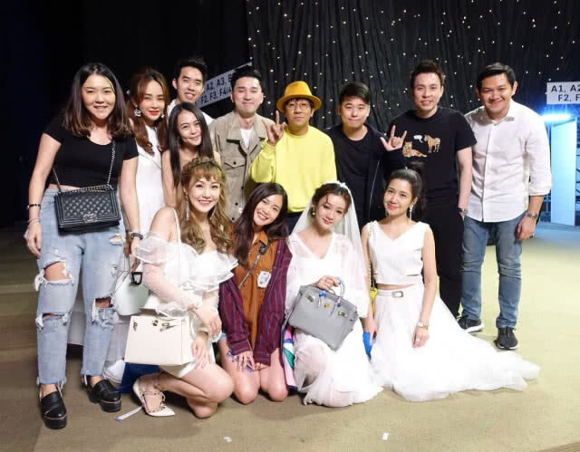 หนุ่มขอสาวแต่งงานกลางเดี่ยว 12 ขอโทษแล้ว!!