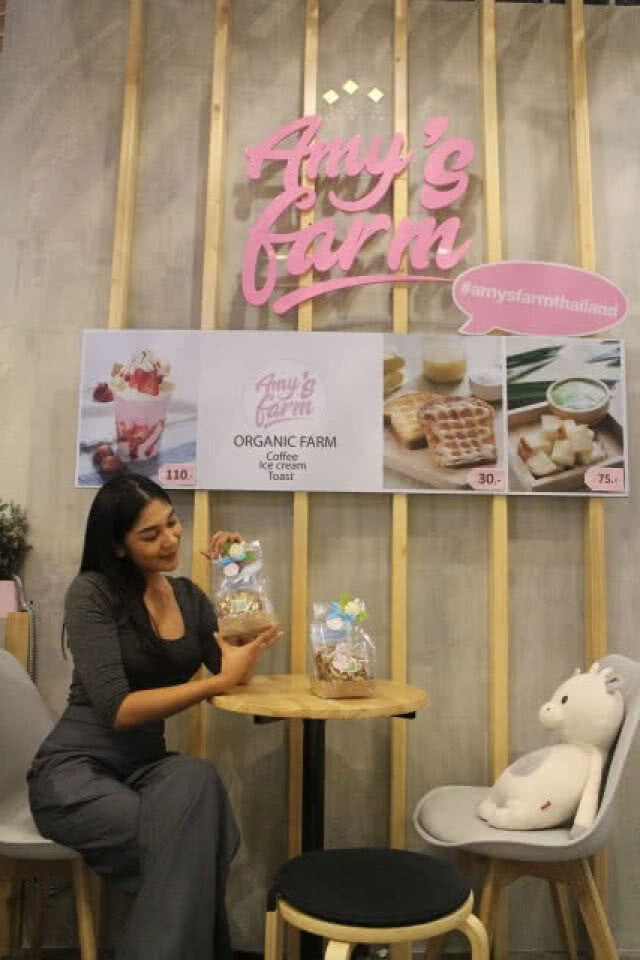 "U can eat Meet กับ ปูน" ทานขนมไม่ต้องกลัวอ้วน healthy and delicious @เอมี่ฟาร์ม