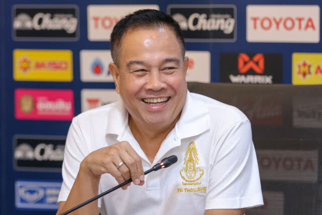 นายกสมาคมฯ หวัง "ชบาแก้ว" ทำผลงานดีต่อเนื่องใน อชก. ต่อยอดก่อนลุยบอลโลก