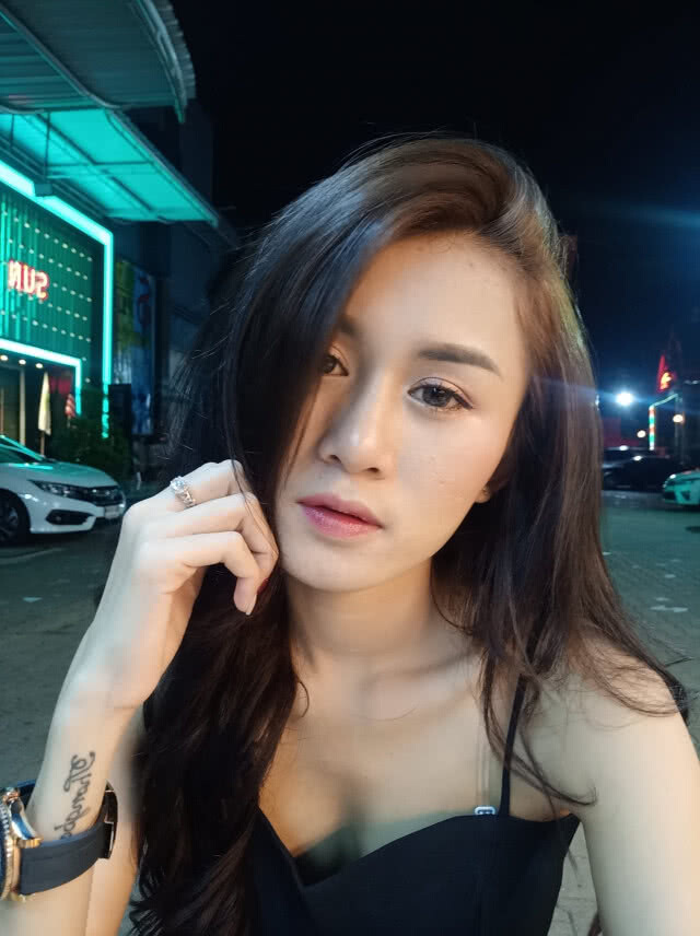 ส่องรูปปัจจุบัน "น้องหยก มกจ๊ก" อดีตตลกเด็ก