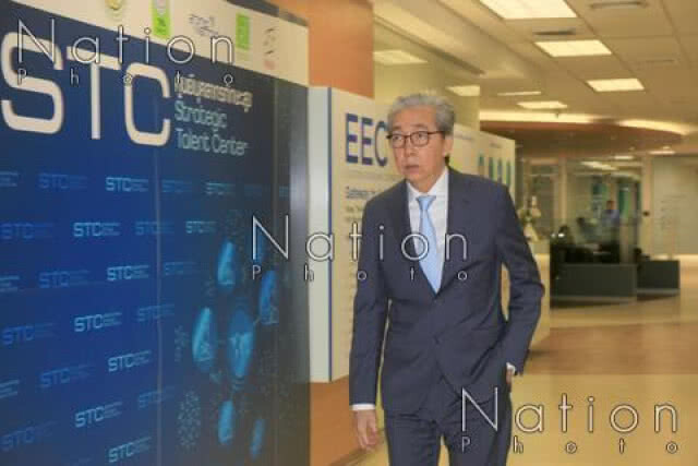 "สมคิด" ฟุ้ง 10 ปีจากนี้ ไทยก้าวเป็นศูนย์กลางเศรษฐกิจของเอเซีย