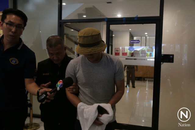 คุมตัว "บูม" ฝากขัง เจ้าตัวสีหน้าวิตกกังวล เพื่อนแห่เยี่ยมให้กำลังใจ
