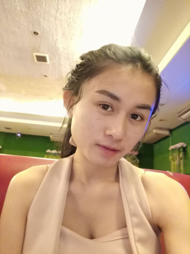 ส่องรูปปัจจุบัน "น้องหยก มกจ๊ก" อดีตตลกเด็ก