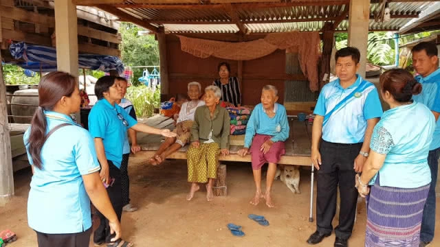 น่าสลดใจ!! แม่วัย 75 ปี ตามหาลูกชาย ทิ้งลูกน้อยวัย 9 ขวบให้เลี้ยง