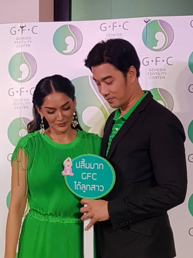 "เจมส์"ปลื้ม"ครูก้อย"ตั้งท้องลูกสาวคนแรก