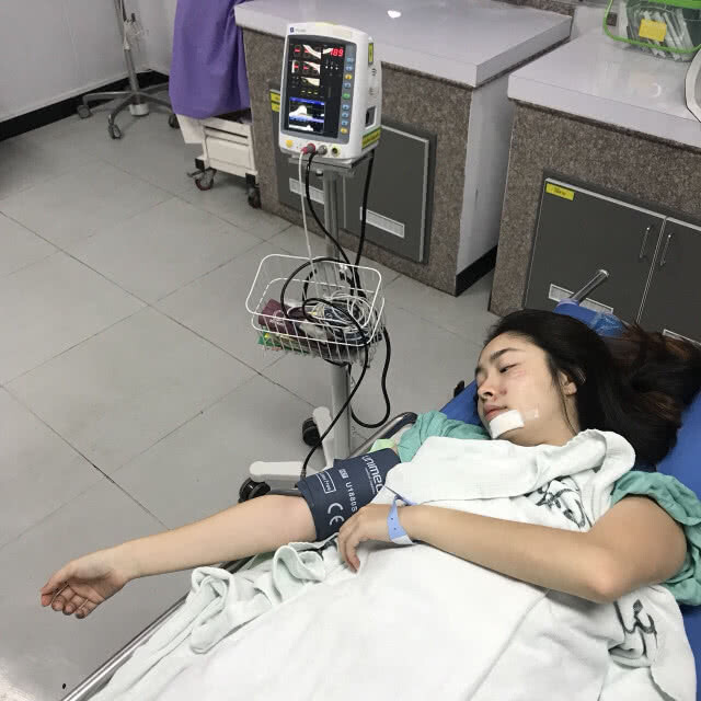 "เอ-ดาร์ลิ่ง" เกิดอุบัติเหตุระหว่างปั่นจักรยานหาทุนช่วยเหลือเด็ก 3 จังหวัดชายแดนใต้