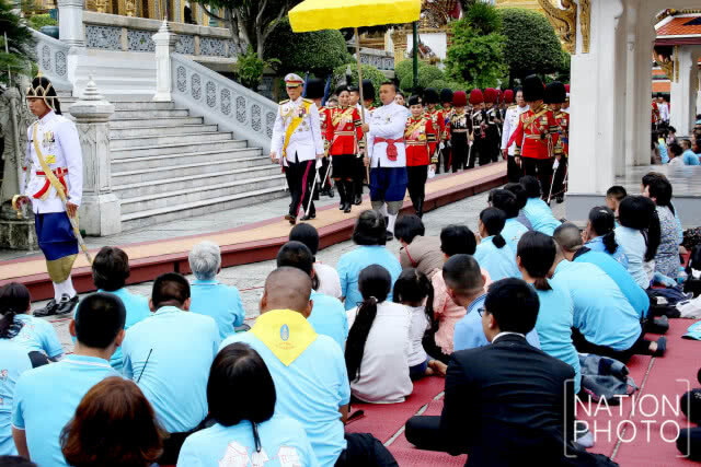 สมเด็จพระเจ้าอยู่หัว เสด็จในการพระราชพิธีเฉลิมพระชนมพรรษา สมเด็จพระราชินี ในรัชกาลที่ 9