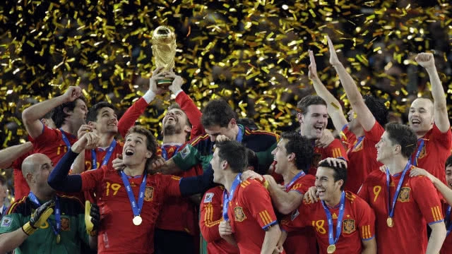 "ปิเก้" ยืนยันเลิกเล่นทีมชาติสเปน