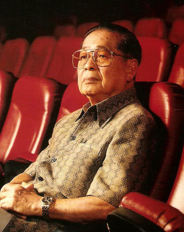 สิ้น "แท้ ประกาศวุฒิสาร" ศิลปินแห่งชาติ ผู้สร้างภาพยนตร์สาวเครือฟ้าอันโด่งดัง