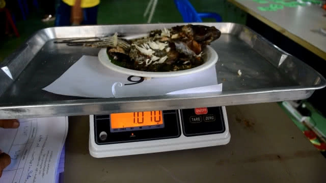 จัดแข่งขันกินปลาเผา เทศกาลกินปลา ราชาแห่งโปรตีน