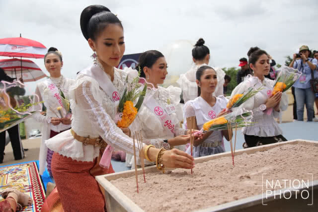 สาวงาม ผู้เข้าประกวด MTW 2018 เก็บตัวที่หัวหิน