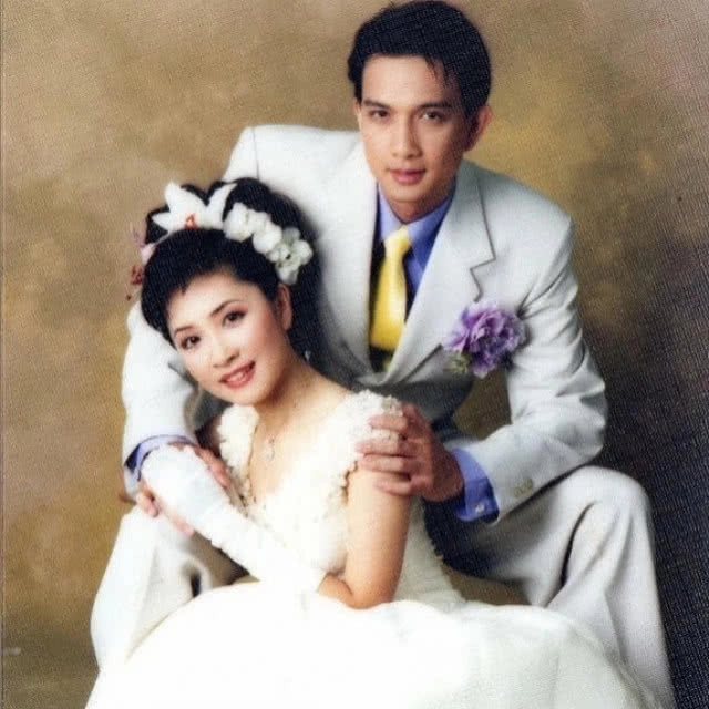 จาก "คู่ขวัญ" สู่ "คู่ชีวิต" 18 ปี ชีวิตคู่ "กวาง-น็อต"