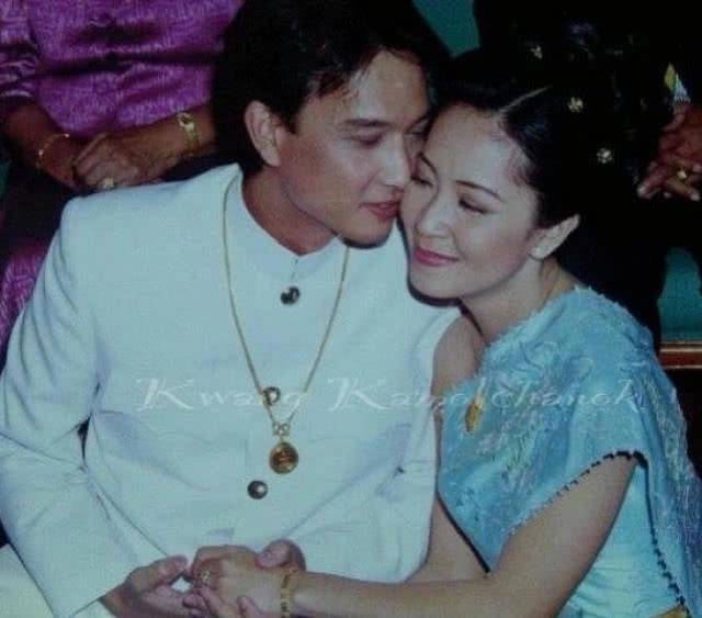 จาก "คู่ขวัญ" สู่ "คู่ชีวิต" 18 ปี ชีวิตคู่ "กวาง-น็อต"