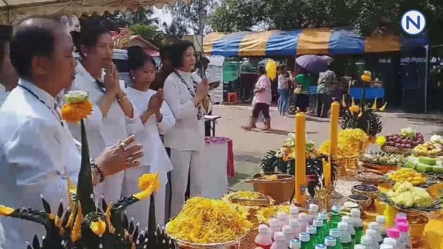 ชาวอุดรธานี.....ตีเลขเด็ดขันน้ำมนต์คำชะโนด