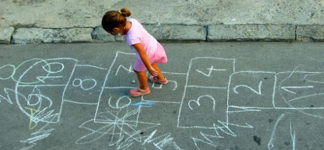 โบสถ์สหรัฐจ่อทำสถิติกินเนสส์ร่วมเล่นตั้งเตรวม 700 คน