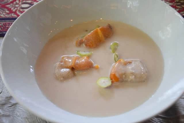 อร่อยปักหมุด : อาหารไทยชุดล่าสุด สวยงาม วิจิตรบรรจง จากห้องอาหารศิลาดล โรงแรมสุโขทัย สาทร