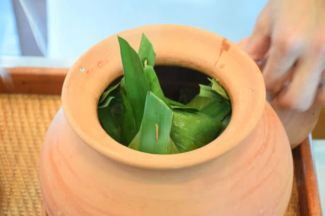 อร่อยปักหมุด : อาหารไทยชุดล่าสุด สวยงาม วิจิตรบรรจง จากห้องอาหารศิลาดล โรงแรมสุโขทัย สาทร