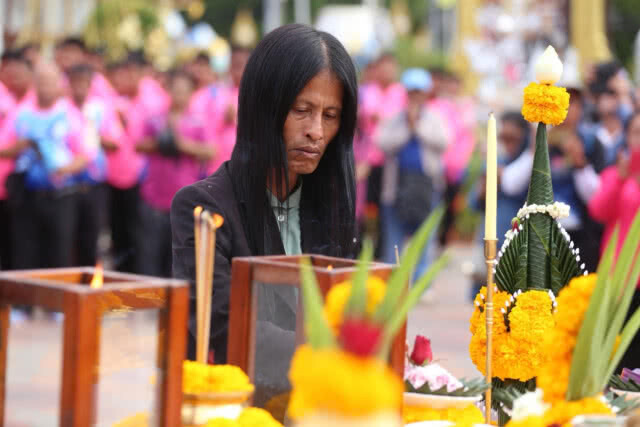 "หม่อมน้อย" นำทีมบวงสรวง ภาพยนตร์ซีรีย์เทิดพระเกียรติ "ศรีอโยธยา 2"