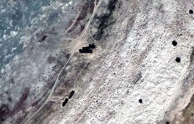 น่าทึ่ง!!! ภาพดาวเทียมตรวจพบเรือขนาดใหญ่ จอดกองในทะเลทรายคาซัคสถาน