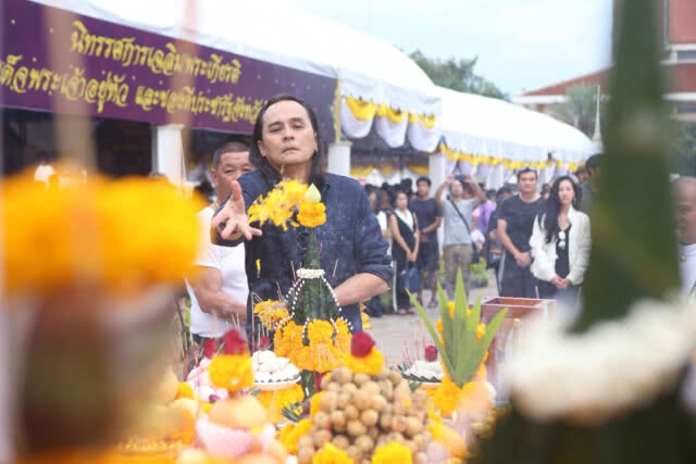 "หม่อมน้อย" นำทีมบวงสรวง ภาพยนตร์ซีรีย์เทิดพระเกียรติ "ศรีอโยธยา 2"