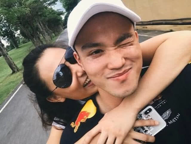 'นาตาลี' เปิดใจครั้งแรก 'ไฮโซเป๊ก' คบซ้อนก้บ 'เพลง' จริงไหม?