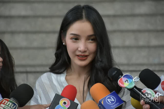 "แพท ณปภา" เดินทางมาให้กำลังใจ "เบนซ์ เรซซิ่ง"