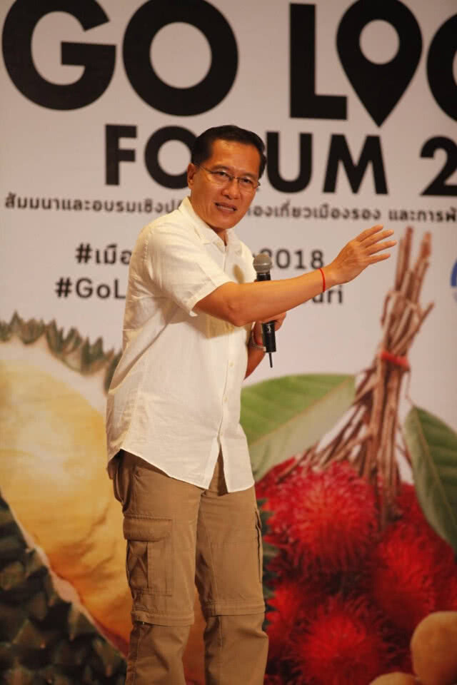 รมว.กก.นำสื่อมวลชนเยี่ยมสัมผัสเมืองจันทบุรี