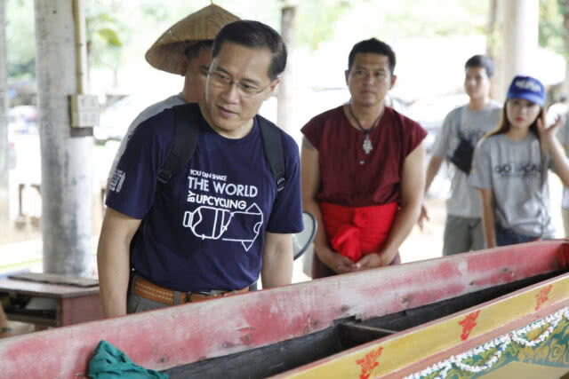 รมว.กก.นำสื่อมวลชนเยี่ยมสัมผัสเมืองจันทบุรี