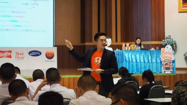 บรรยากาศกิจกรรม Roadshow ติวสหพัฒน์ admission ที่ ร.ร.สายปัญญารังสิต