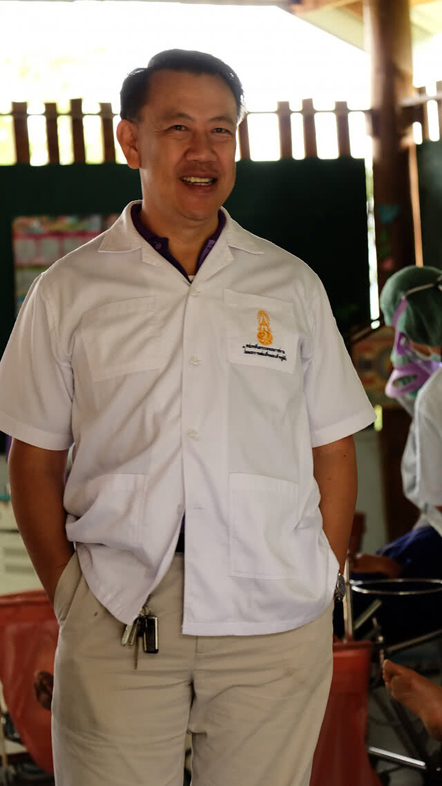 หน่วยทันตกรรมเคลื่อนที่พระราชทานฯ สืบสานแนวพระราชดำริ ตรวจรักษาทางทันตกรรมแก่ผู้ด้อยโอกาส
