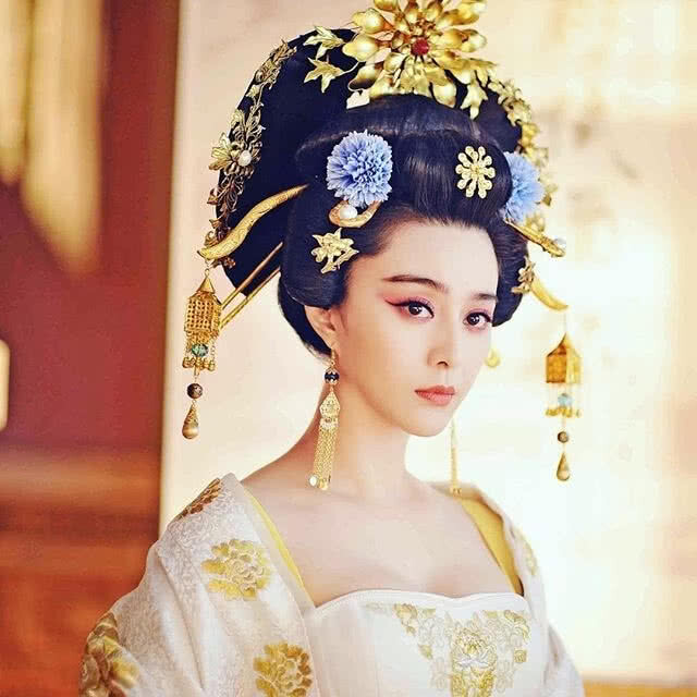 สื่อไต้หวันรายงาน "ฟ่านปิงปิง" ถูกจับ!!! ฐานพัวพันคดีเลี่ยงภาษี