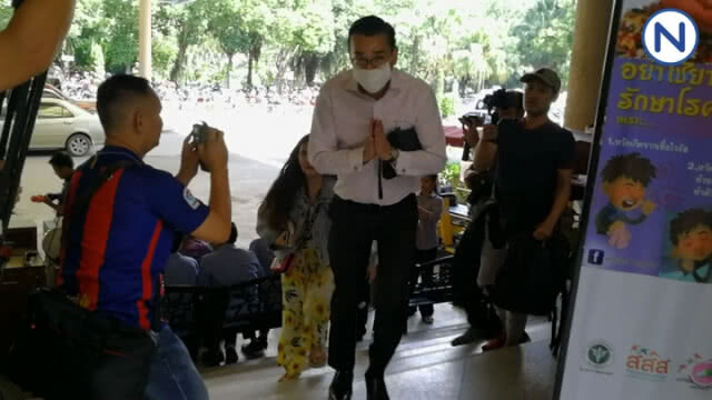 "นีโน่" ถึงเชียงใหม่ เข้าเยี่ยม "โอ วรุฒ" ปัดให้สัมภาษณ์สื่อ