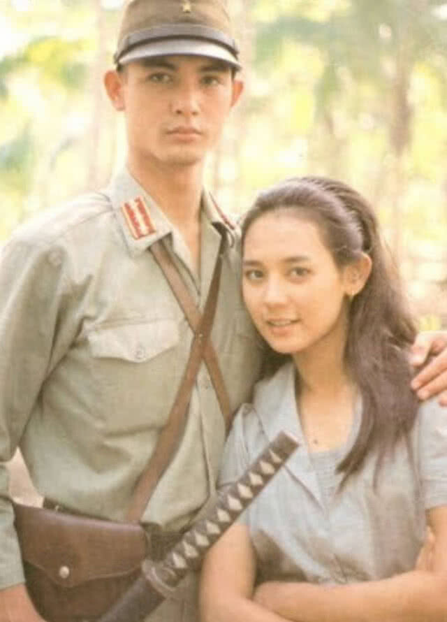 แหม่ม-จินตหรา คู่ขวัญ "คู่กรรม" ส่งใจให้ "โอ-วรุฒ" ลุกขึ้นสู้