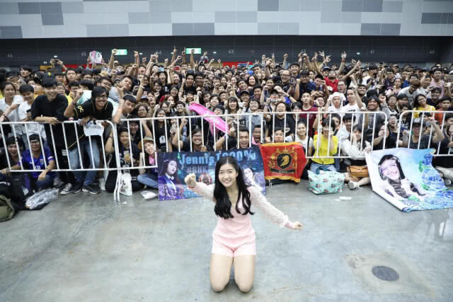 ลูกพี่เจนนิษฐ์ BNK48 แจงเอง หลังโพสต์บอกโอตะ "อย่าทุ่มทูช็อต เดี๋ยวตังไม่พอเลือกตั้ง"
