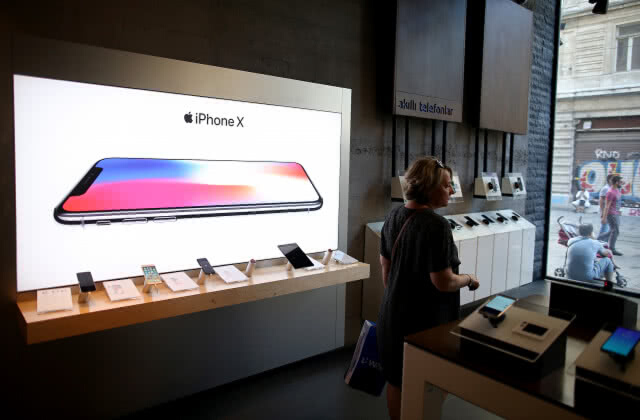 จับตา "แอปเปิล" เตรียมเปิดตัว iPhone ใหม่ 3 รุ่นเที่ยงคืนวันพุธนี้(12 ก.ย.)