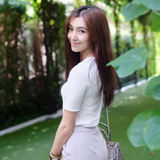 เบลล่าแจง กระทู้ดราม่าแต่งตัวไม่เป๊ะปัดไม่ซีเรียส