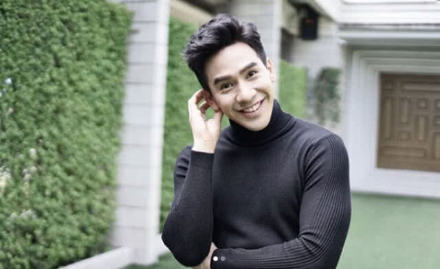 โป๊ปฝึกหวดวงสวิง ส่งไม้ต่อความดังให้ ฟิล์ม ธนภัทร