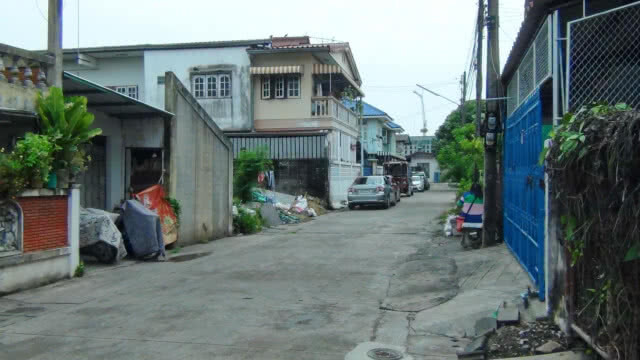 คนในบ้าน "บอยสกล" ปิดประตูเงียบ แจ้ง ตร.ไล่ ไม่ต้อนรับสื่อ!!!
