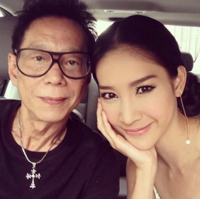 "แตงโม นิดา" น้ำตาอาบแก้ม เผย "พ่อ" หลอกให้ดีใจ